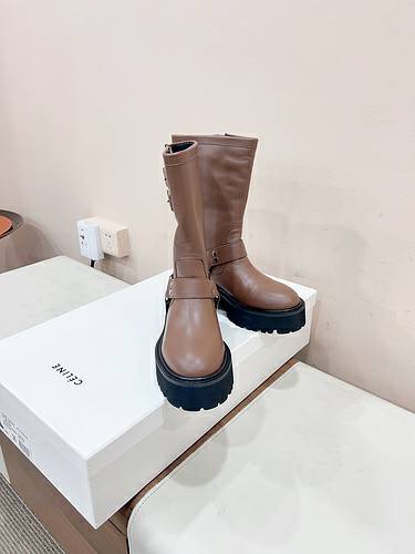 Picture of Celine Shoes Women _SKUfw148679785fw